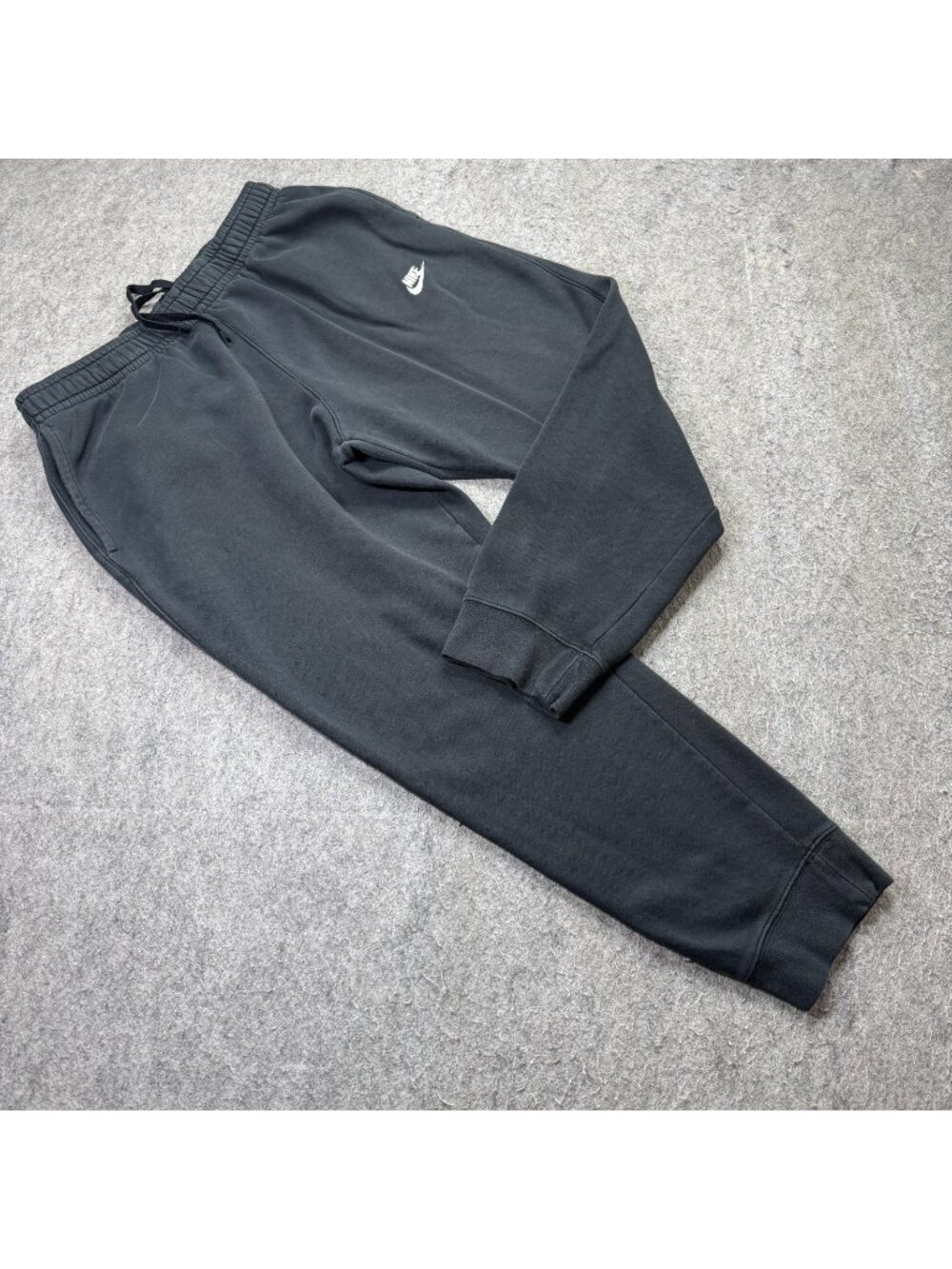 Nike Sportswear Club Fleece Joggers Men XL Black BV2671 Tapered 28" Sweatpants